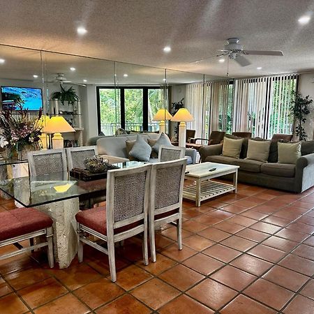 Beautifully Renovated Summer Of 2020 Come And Enjoy This Lovely Unit Key West Kültér fotó